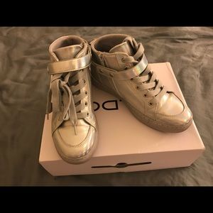 Open Box Aldo Holsen Shiny Tan Sneakers